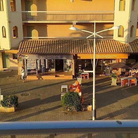 Joli Appartement Avec Grande Et Belle Terrasse, Au Pied De La Plage Du Grazel! جرْويسا المظهر الخارجي الصورة